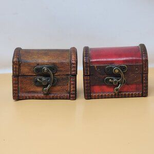 Set Of 2 Antique Style Mini Wooden Treasure Chest Boxes With Latch